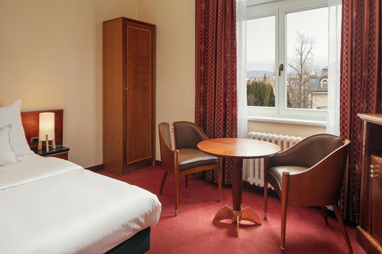 Spa Hotel Villa Smetana Karlovy Vary Eksteriør billede