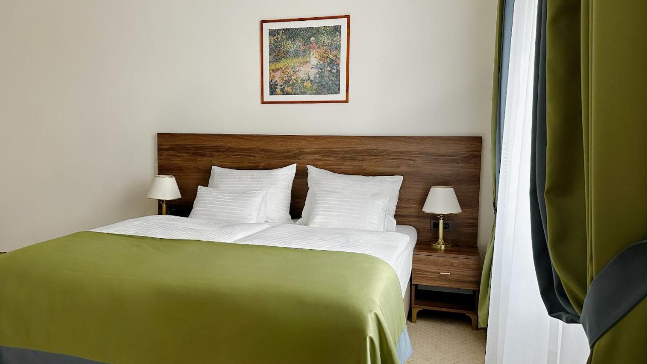 Spa Hotel Villa Smetana Karlovy Vary Eksteriør billede