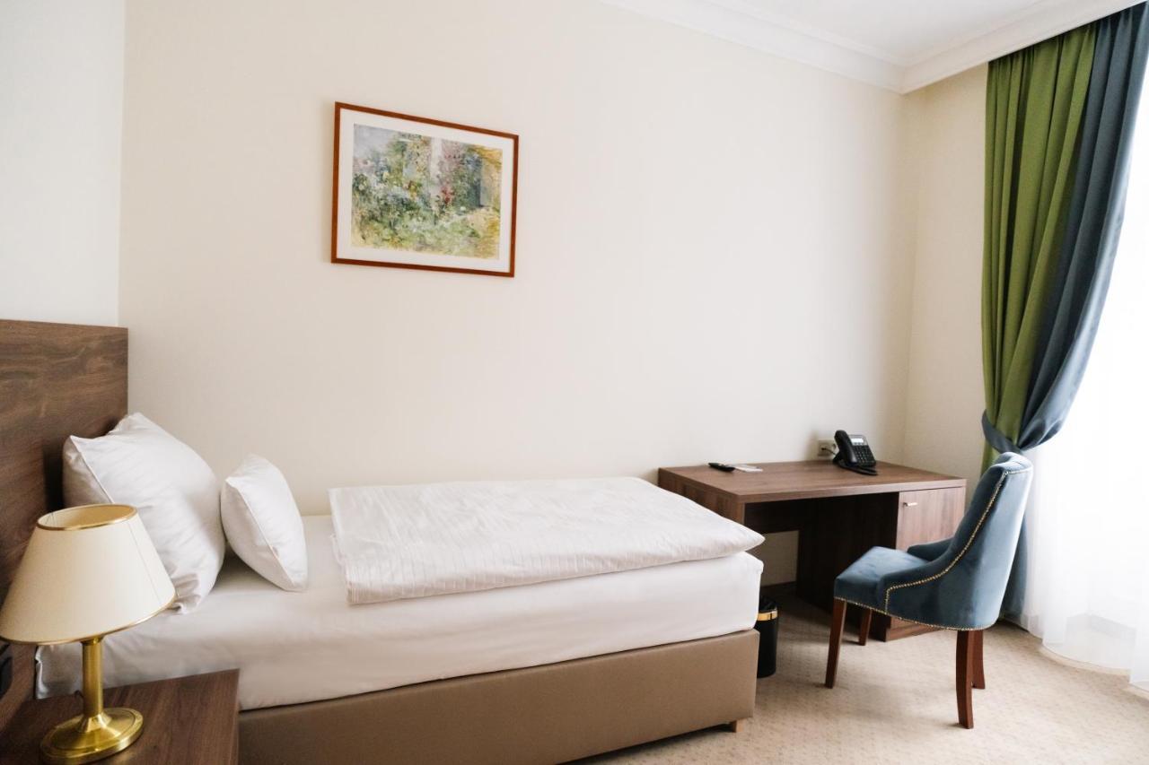 Spa Hotel Villa Smetana Karlovy Vary Eksteriør billede