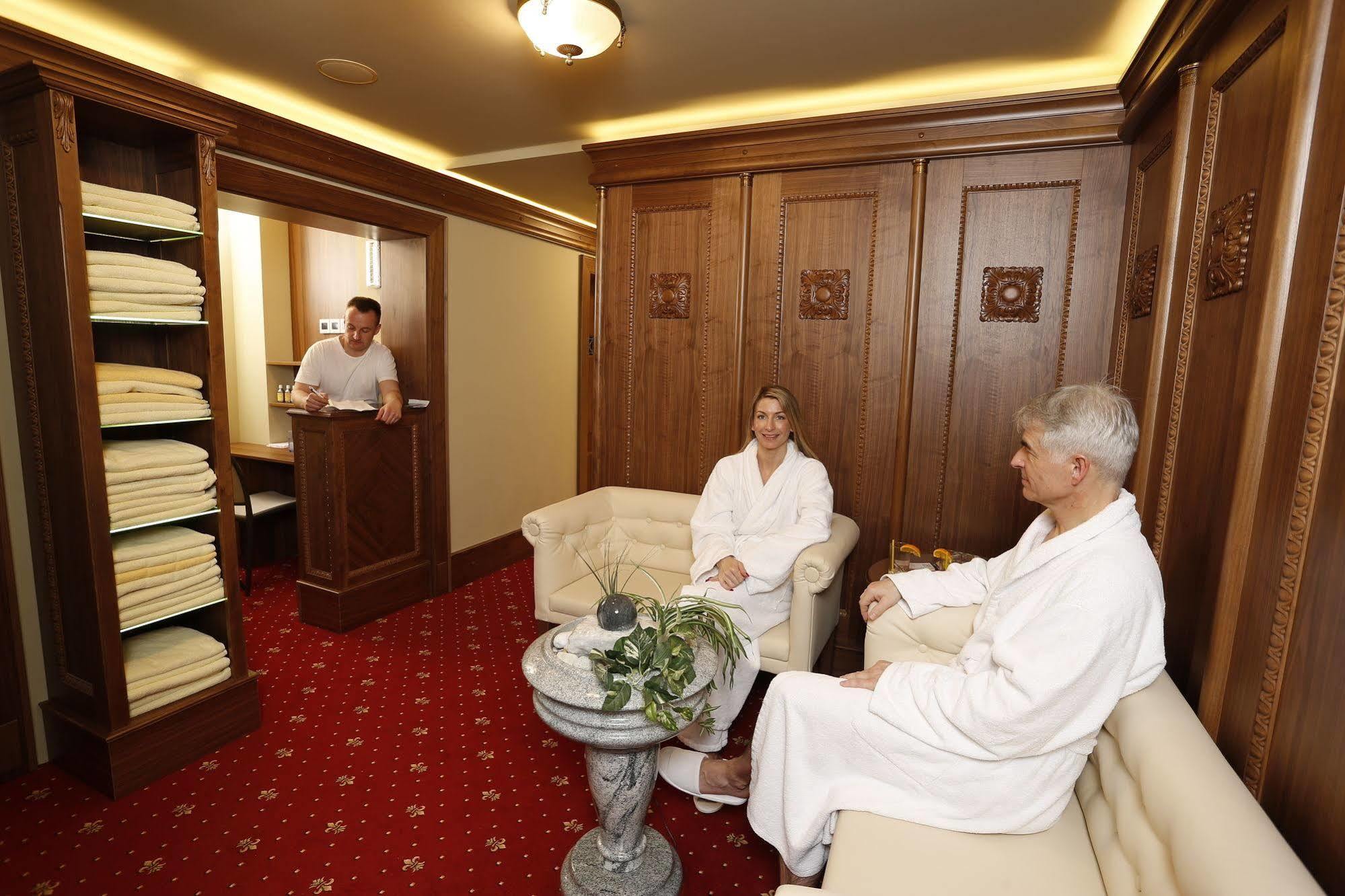 Spa Hotel Villa Smetana Karlovy Vary Eksteriør billede